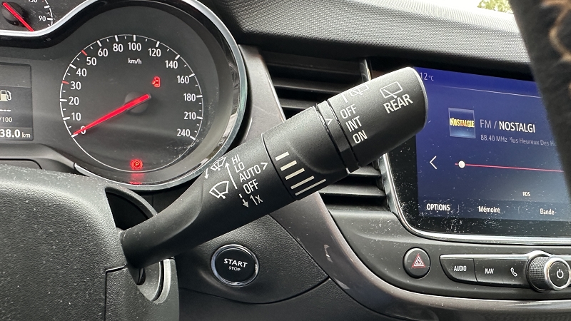 Opel Crossland X - 1.2I TURBO - 110 S&S INNOVATION