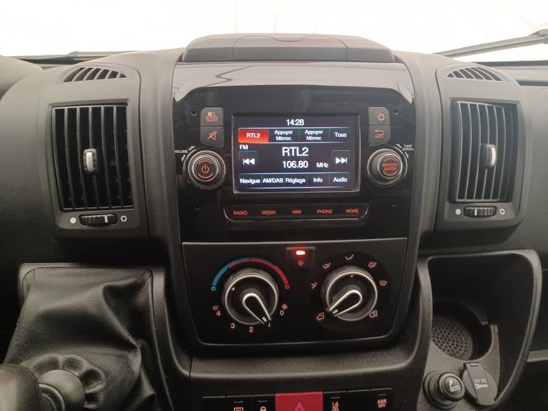 Opel Movano - (30) FGN 3.3T L2H2 140 CH PACK BUSINESS